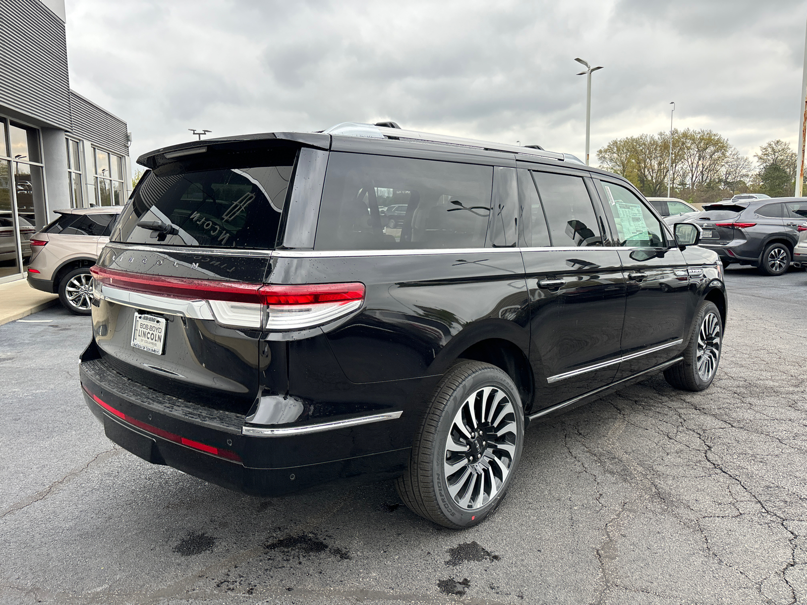 2024 Lincoln Navigator L Black Label 7