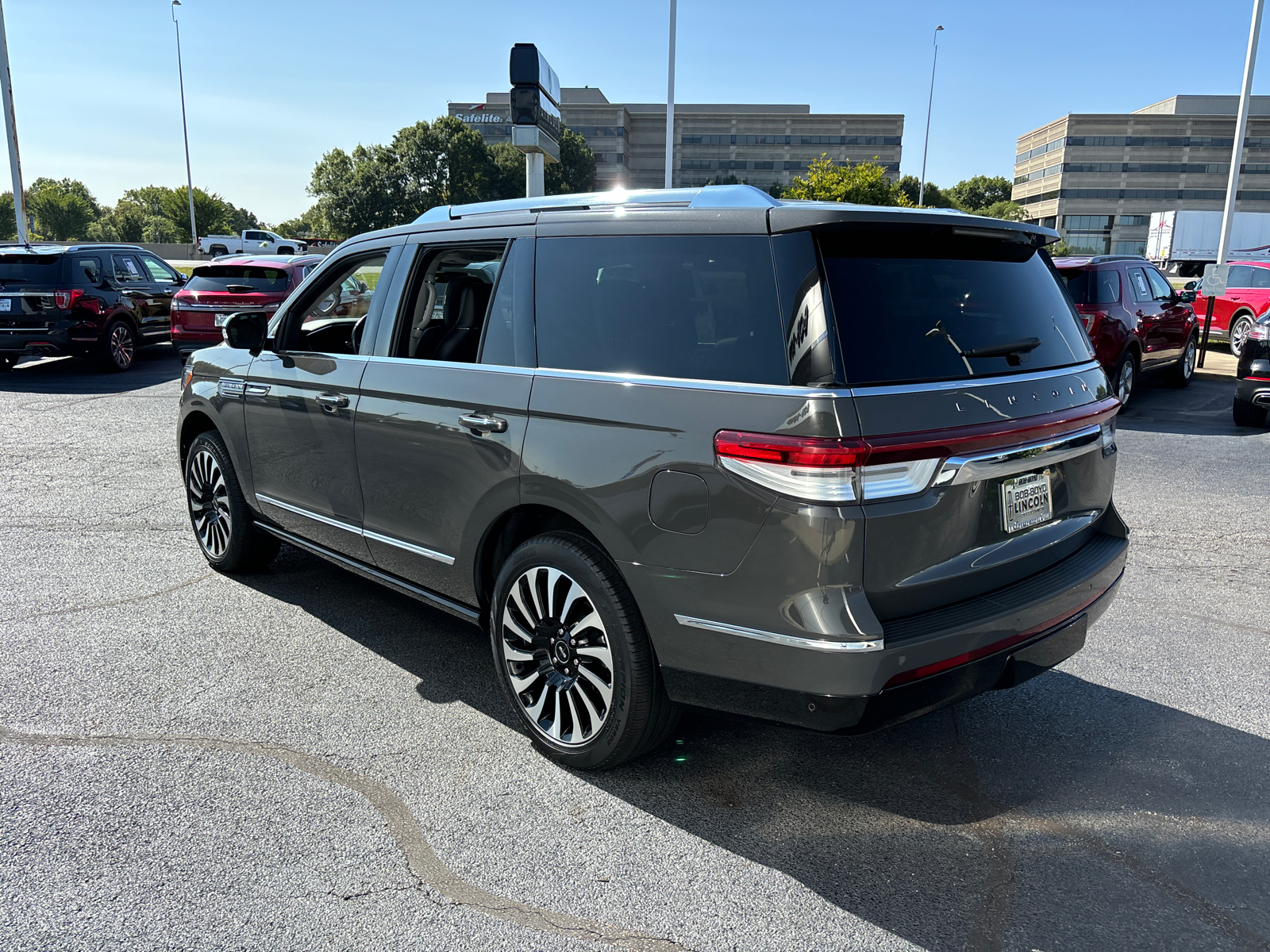 2022 Lincoln Navigator Black Label 5