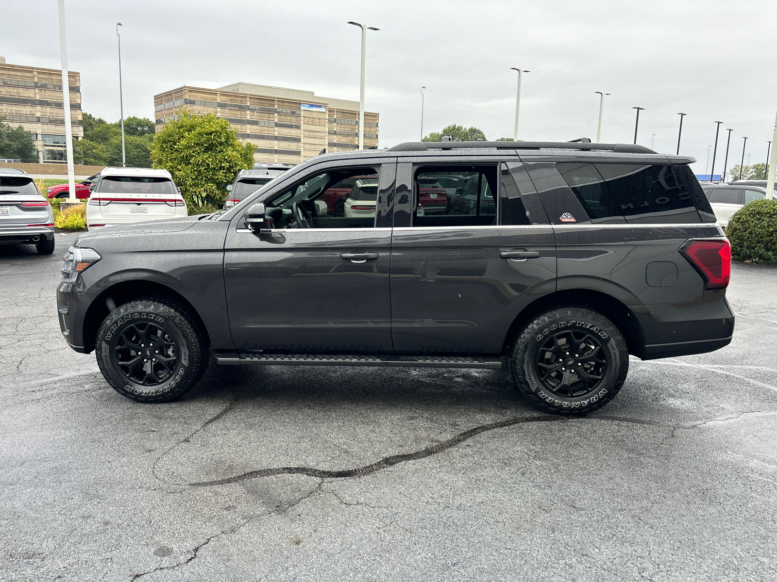 2022 Ford Expedition Timberline 4