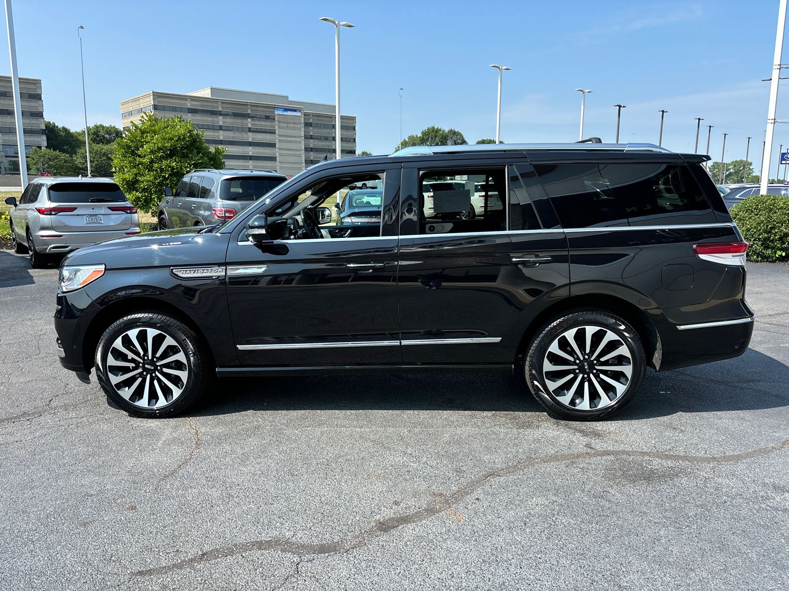 2024 Lincoln Navigator Reserve 4