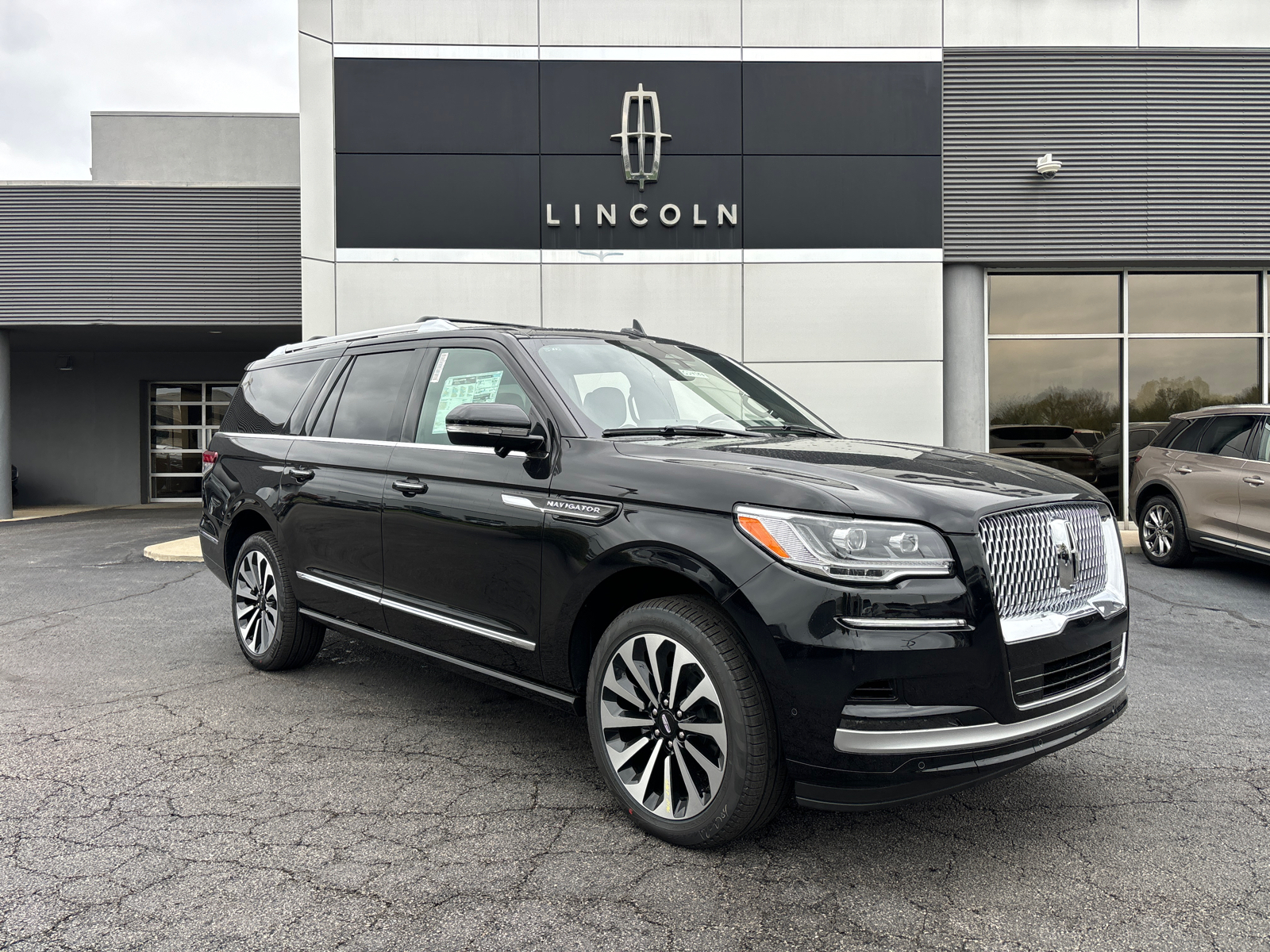 2024 Lincoln Navigator L Reserve 1