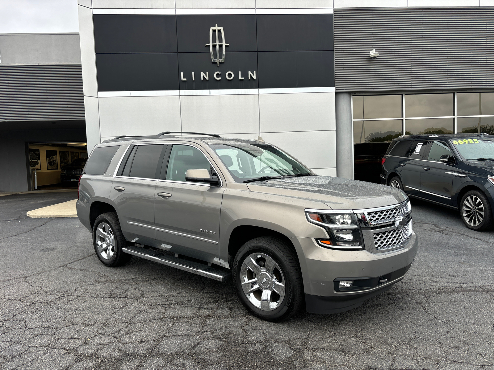 2017 Chevrolet Tahoe LT 1