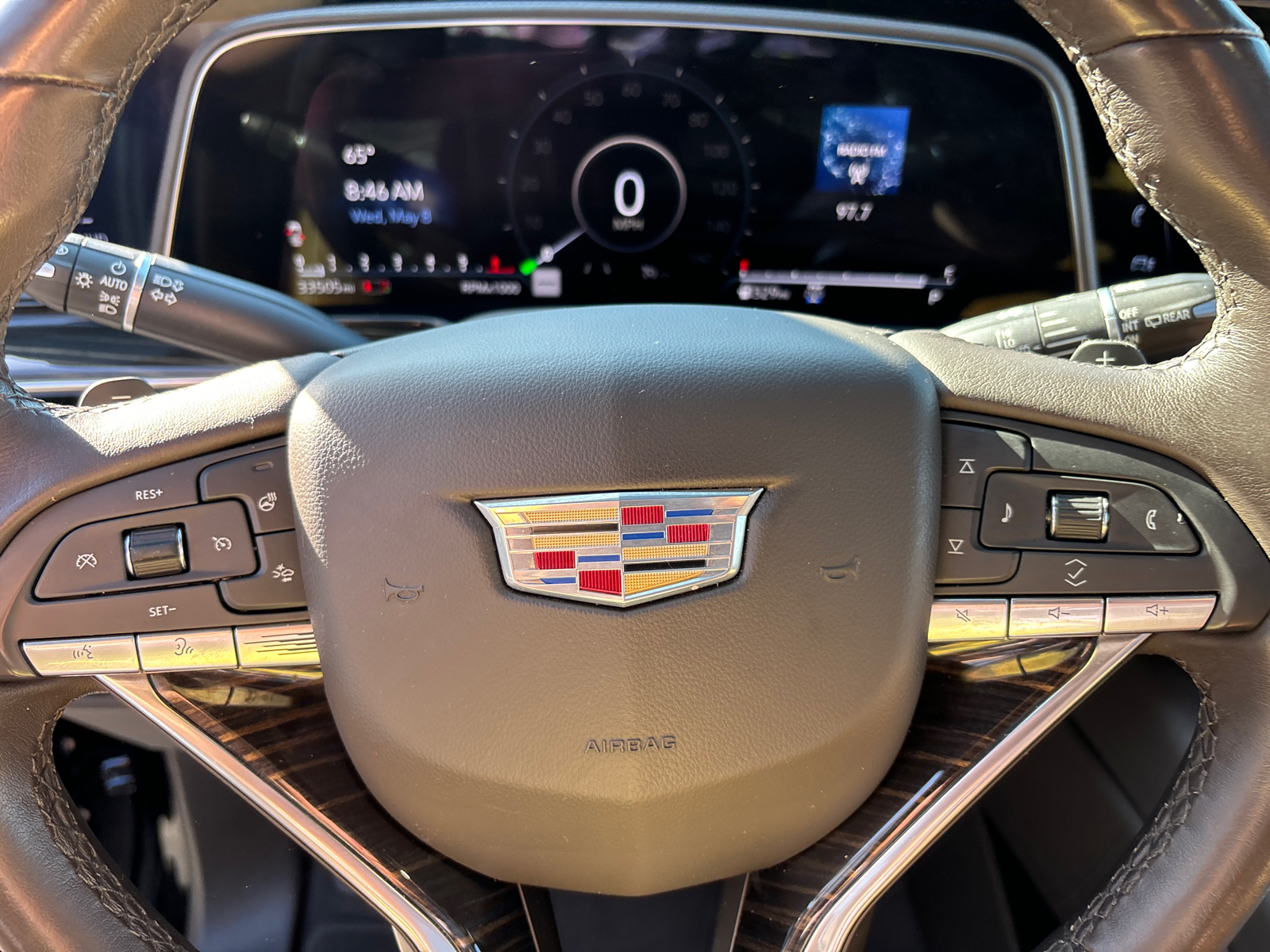 2021 Cadillac Escalade ESV Premium Luxury 16