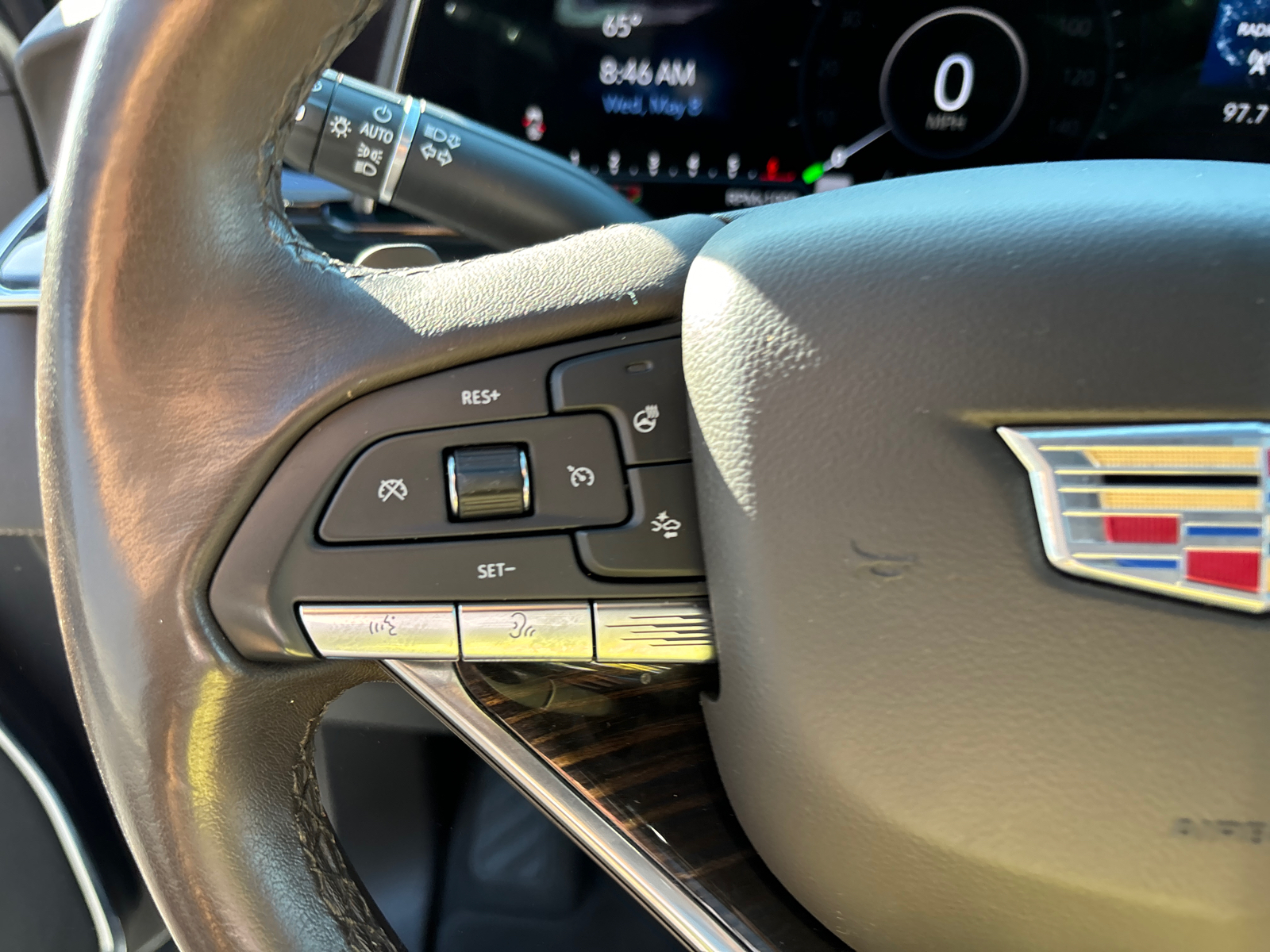 2021 Cadillac Escalade ESV Premium Luxury 17