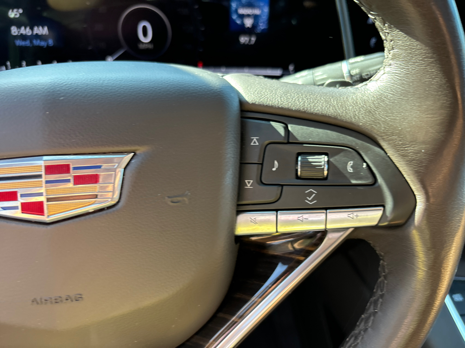 2021 Cadillac Escalade ESV Premium Luxury 18