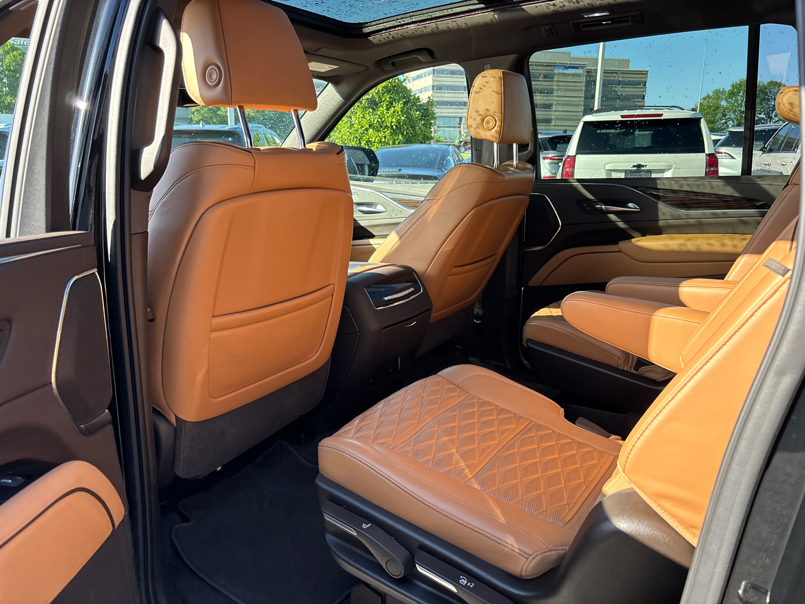 2021 Cadillac Escalade ESV Premium Luxury 26