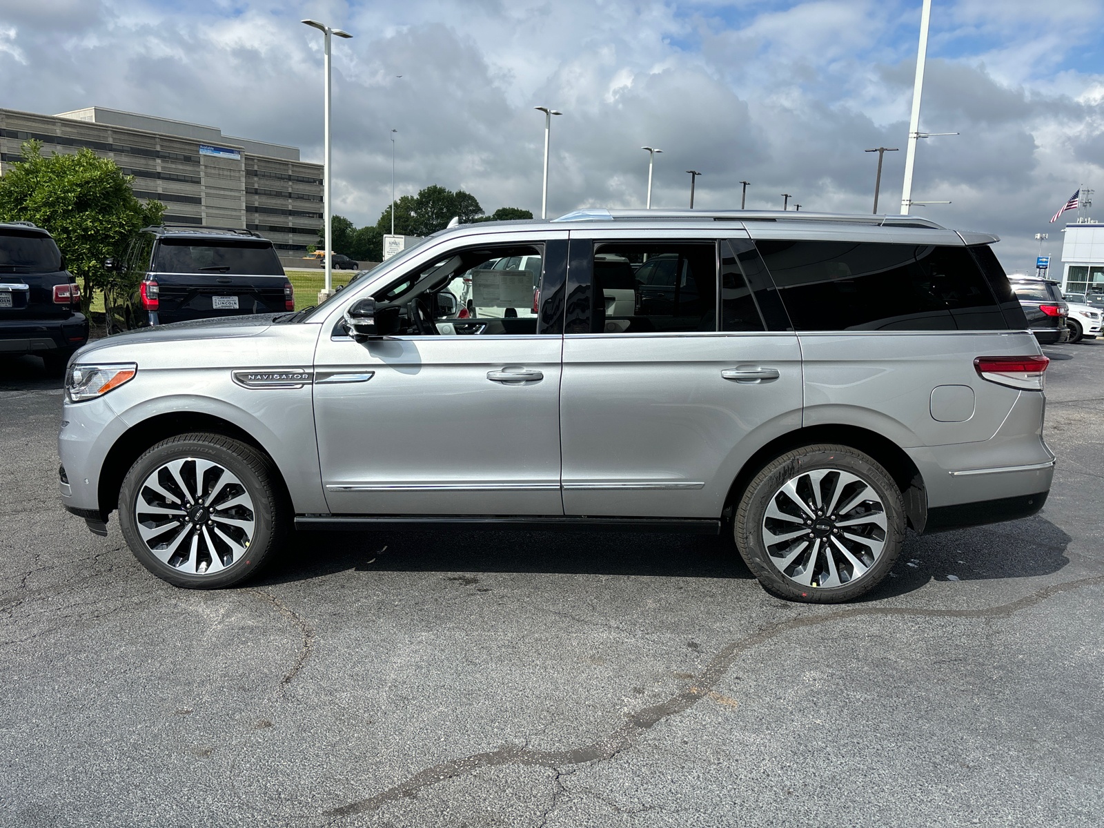 2024 Lincoln Navigator Reserve 4