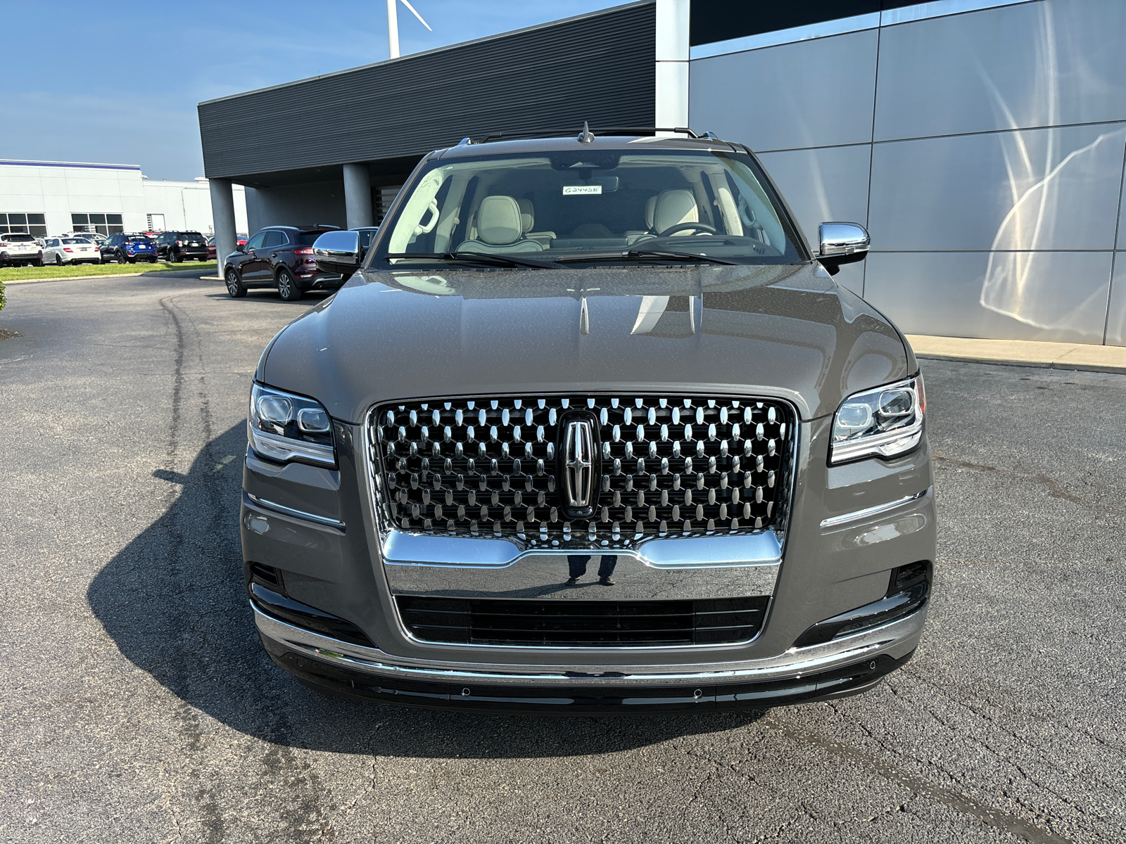 2024 Lincoln Navigator Black Label 2