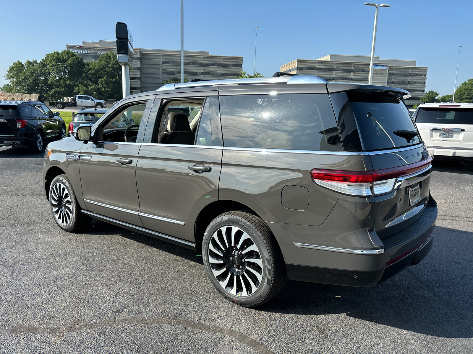 2024 Lincoln Navigator Black Label 5