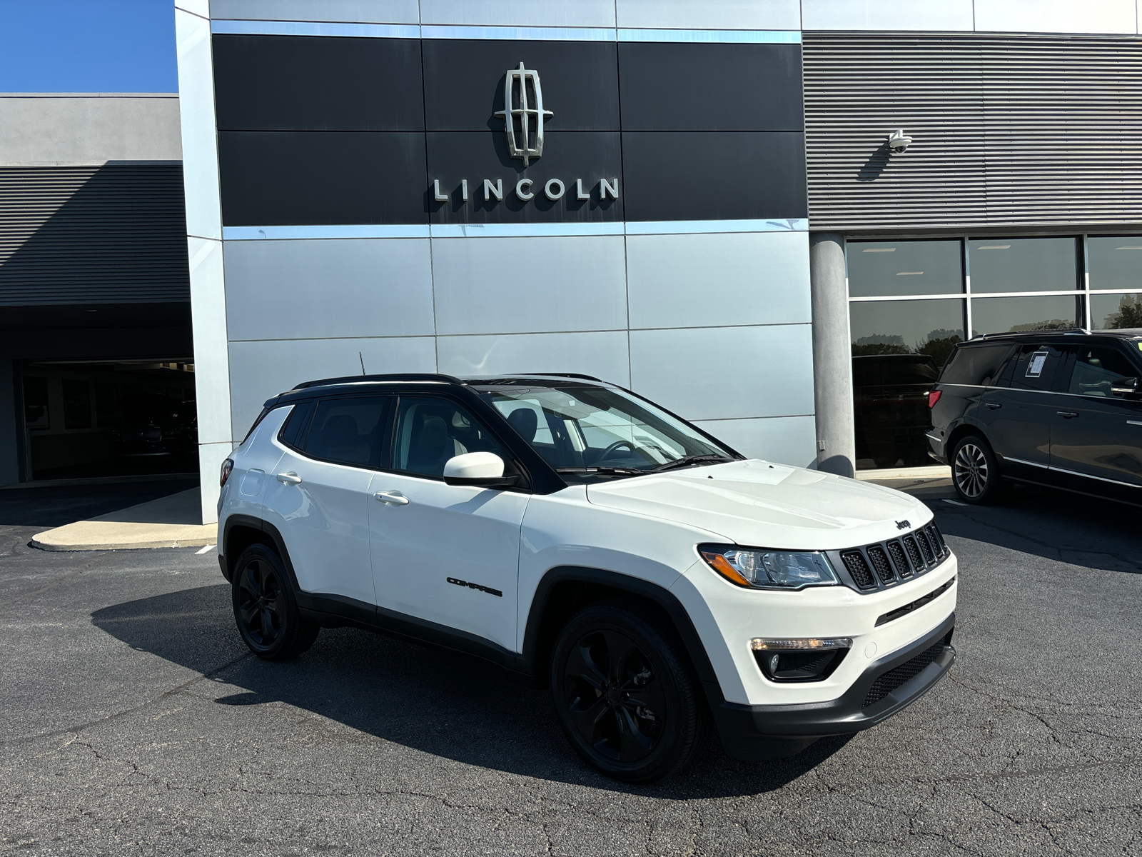 2021 Jeep Compass Altitude 1