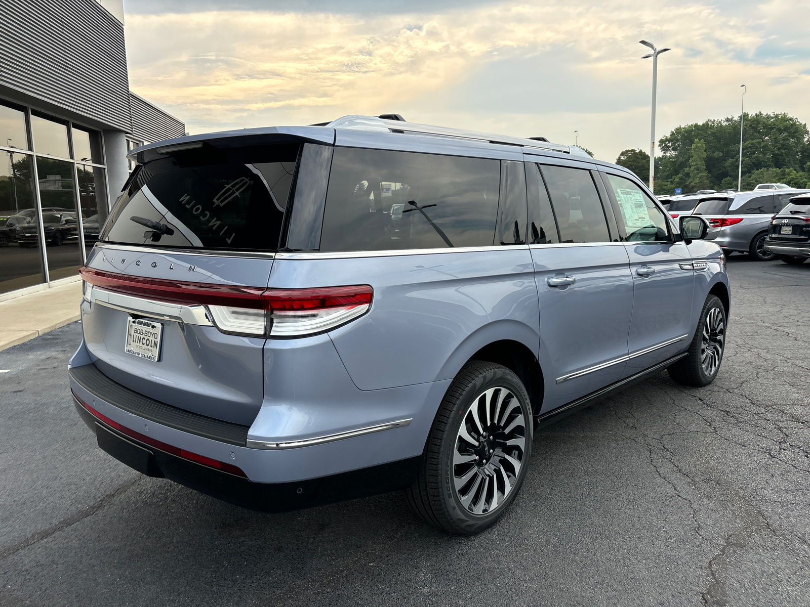 2024 Lincoln Navigator L Black Label 7