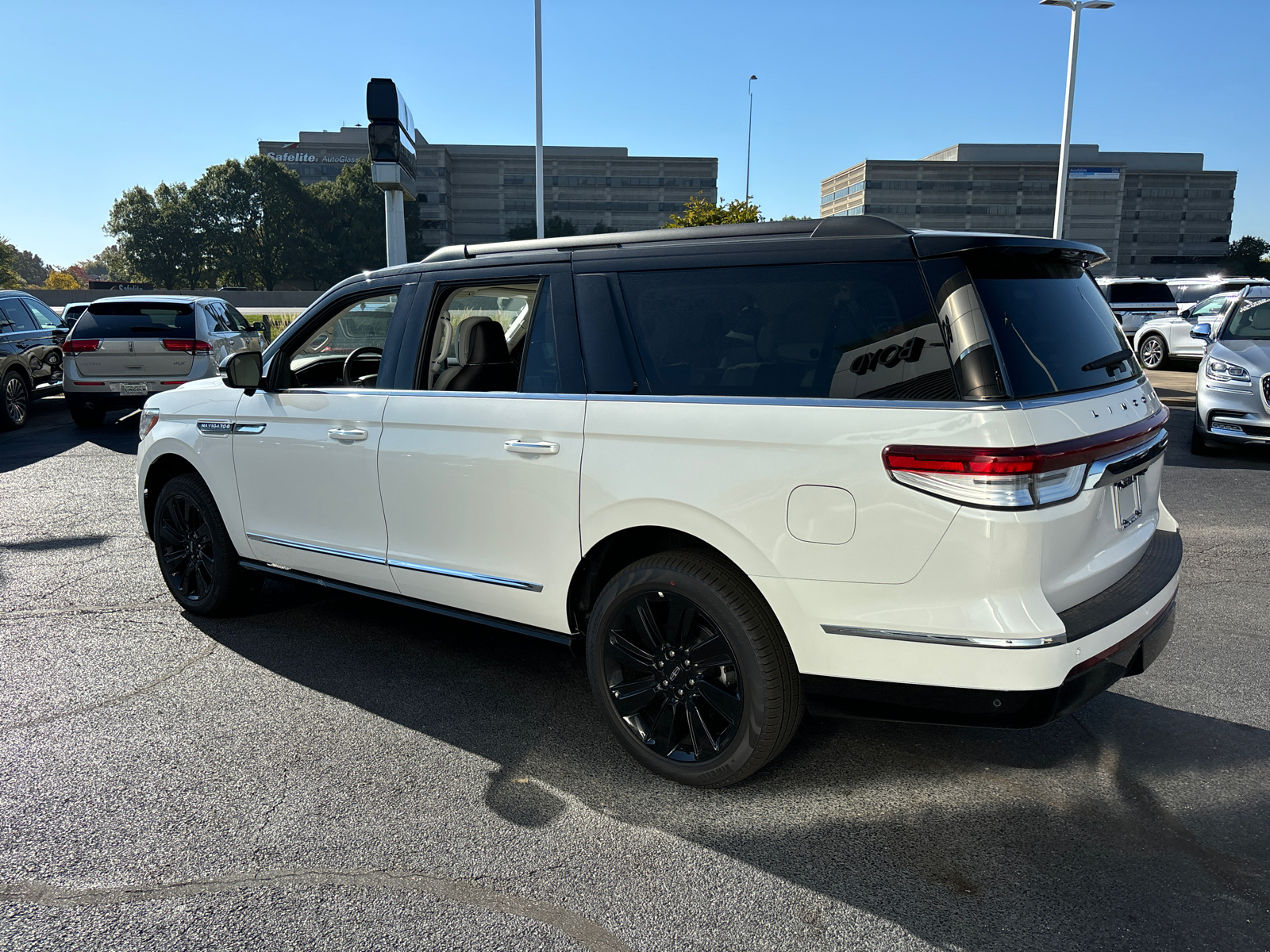 2024 Lincoln Navigator L Black Label 5