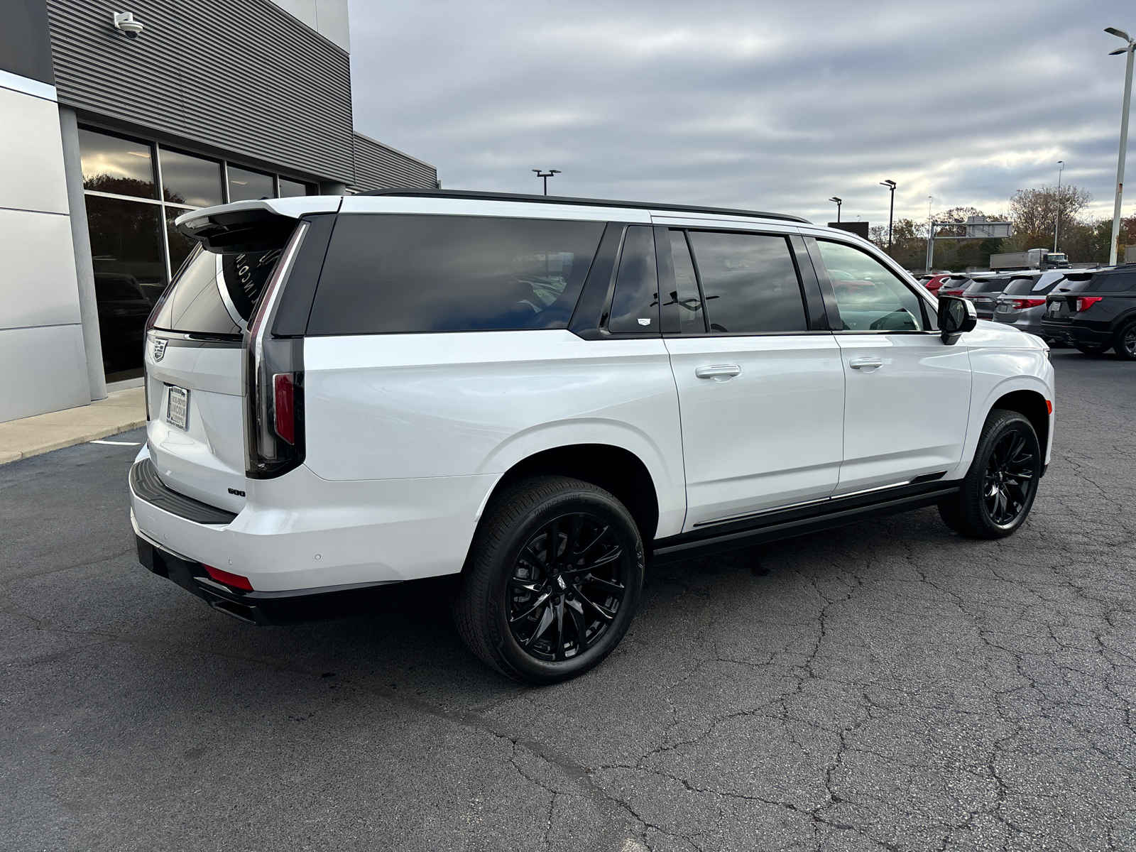 2024 Cadillac Escalade ESV 4WD Sport Platinum 7