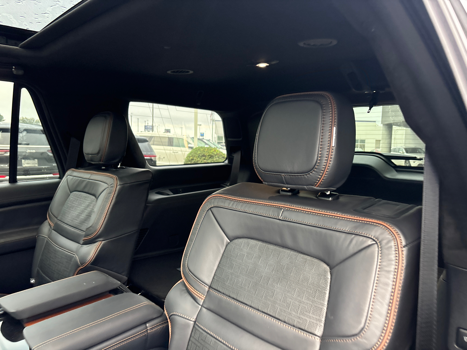 2024 Lincoln Navigator Black Label 27