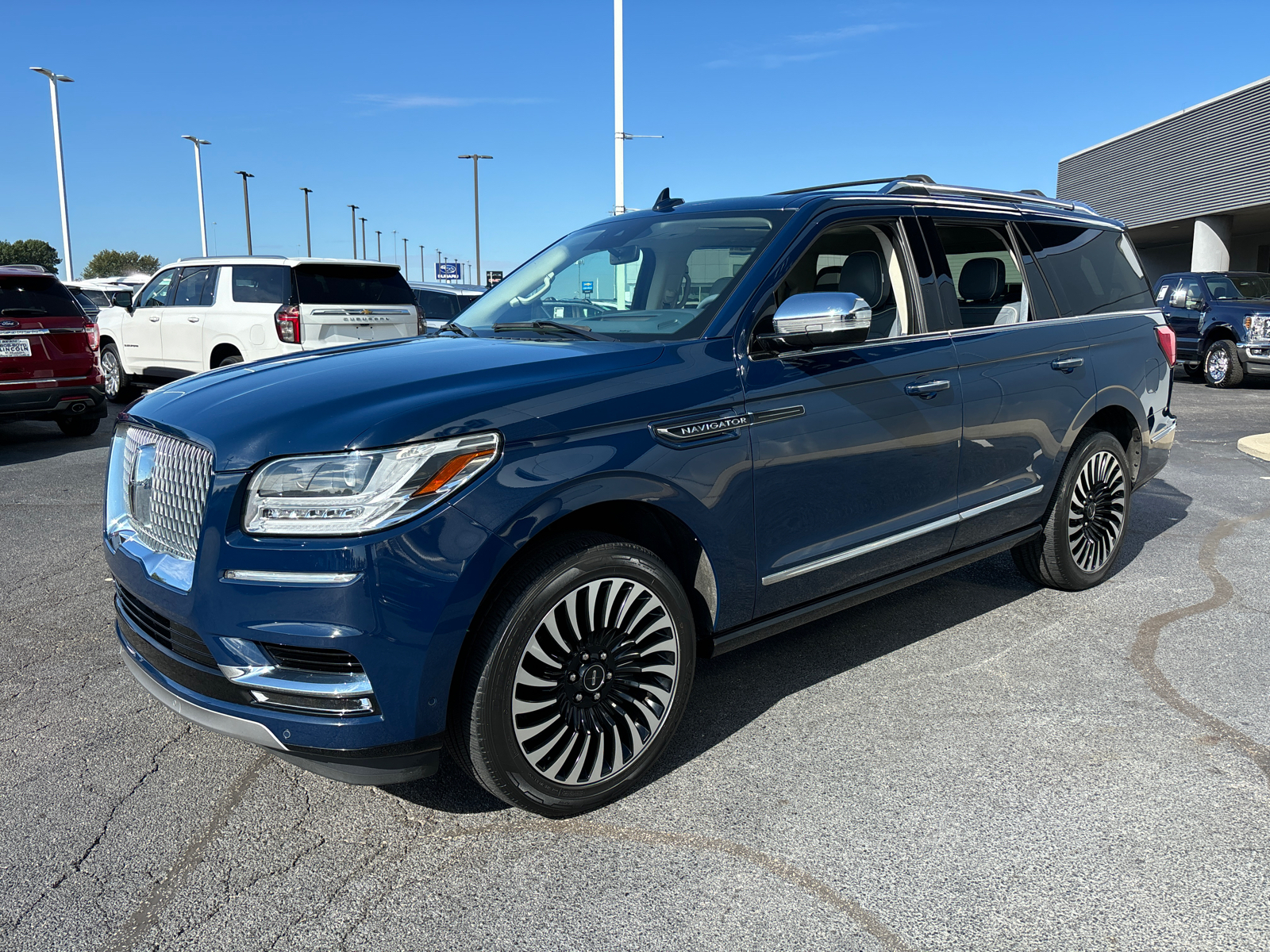 2020 Lincoln Navigator Black Label 3