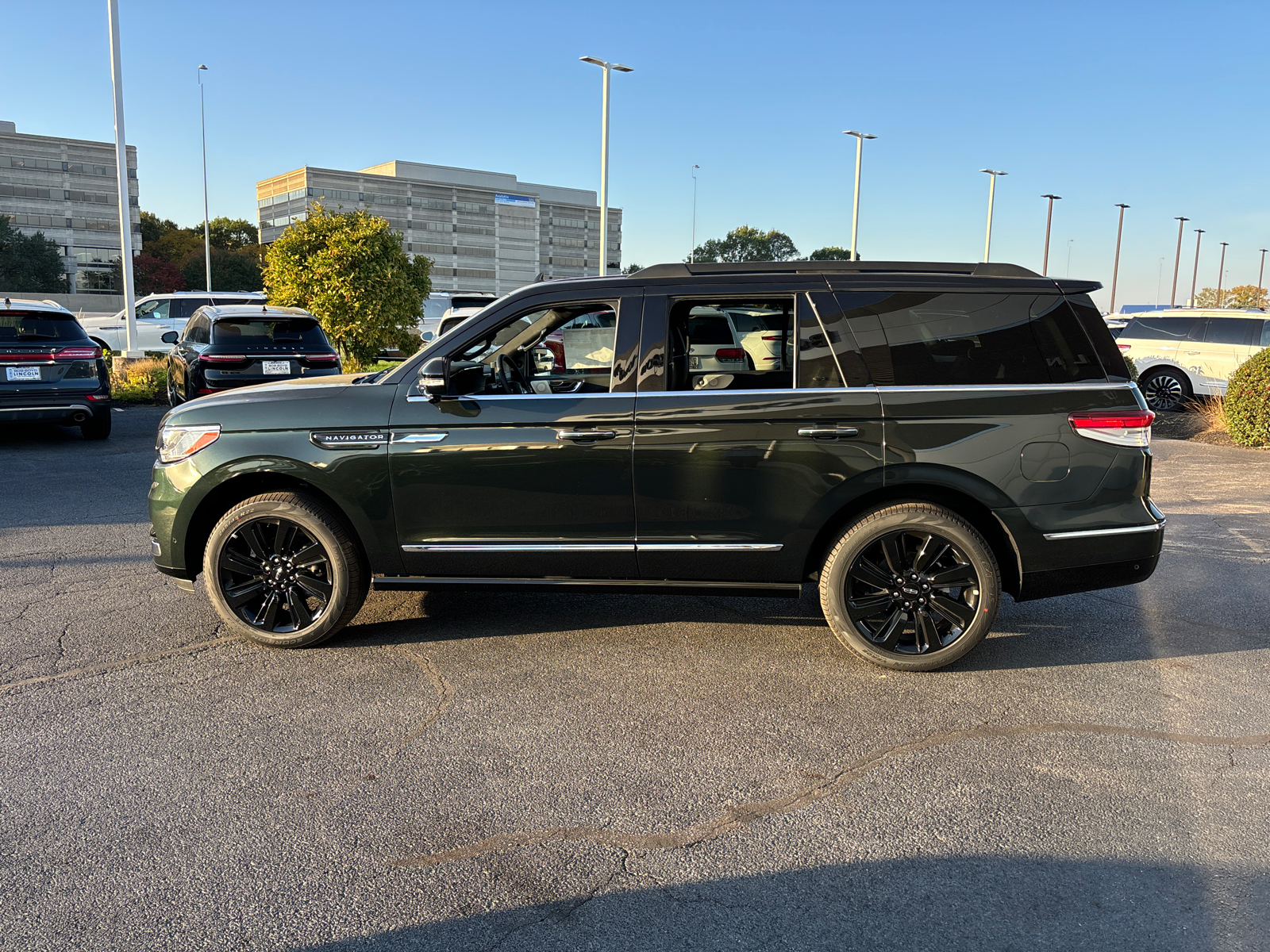 2024 Lincoln Navigator Black Label 4