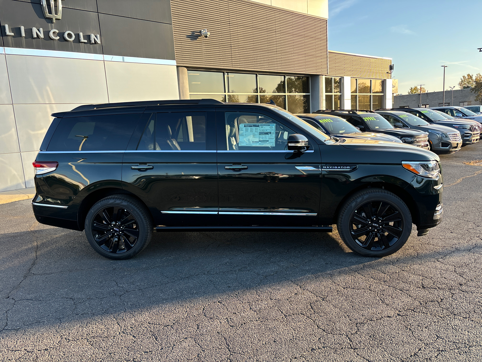 2024 Lincoln Navigator Black Label 8