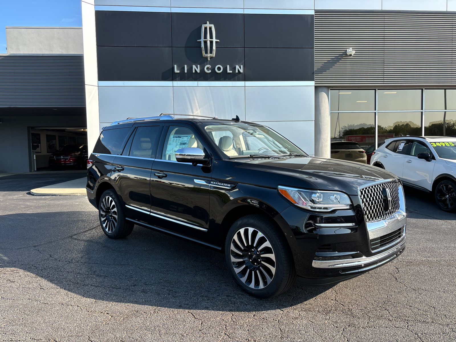 2024 Lincoln Navigator Black Label 1