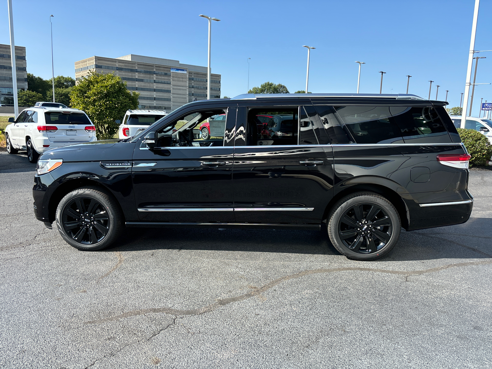 2024 Lincoln Navigator L Reserve 4