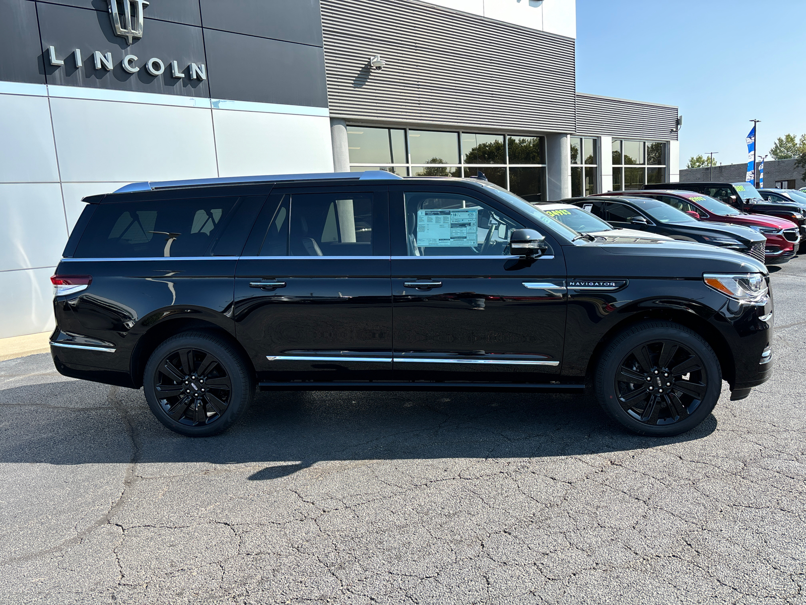 2024 Lincoln Navigator L Reserve 8