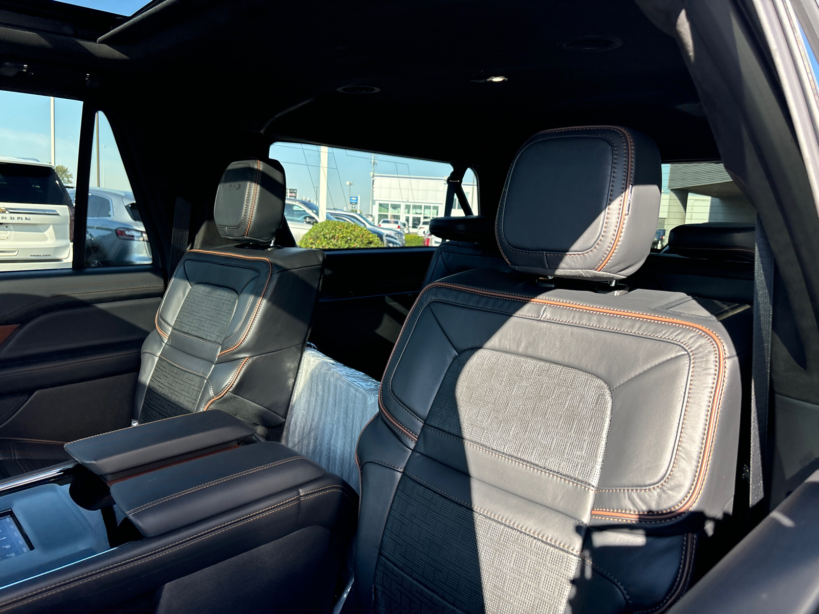 2024 Lincoln Navigator L Black Label 27