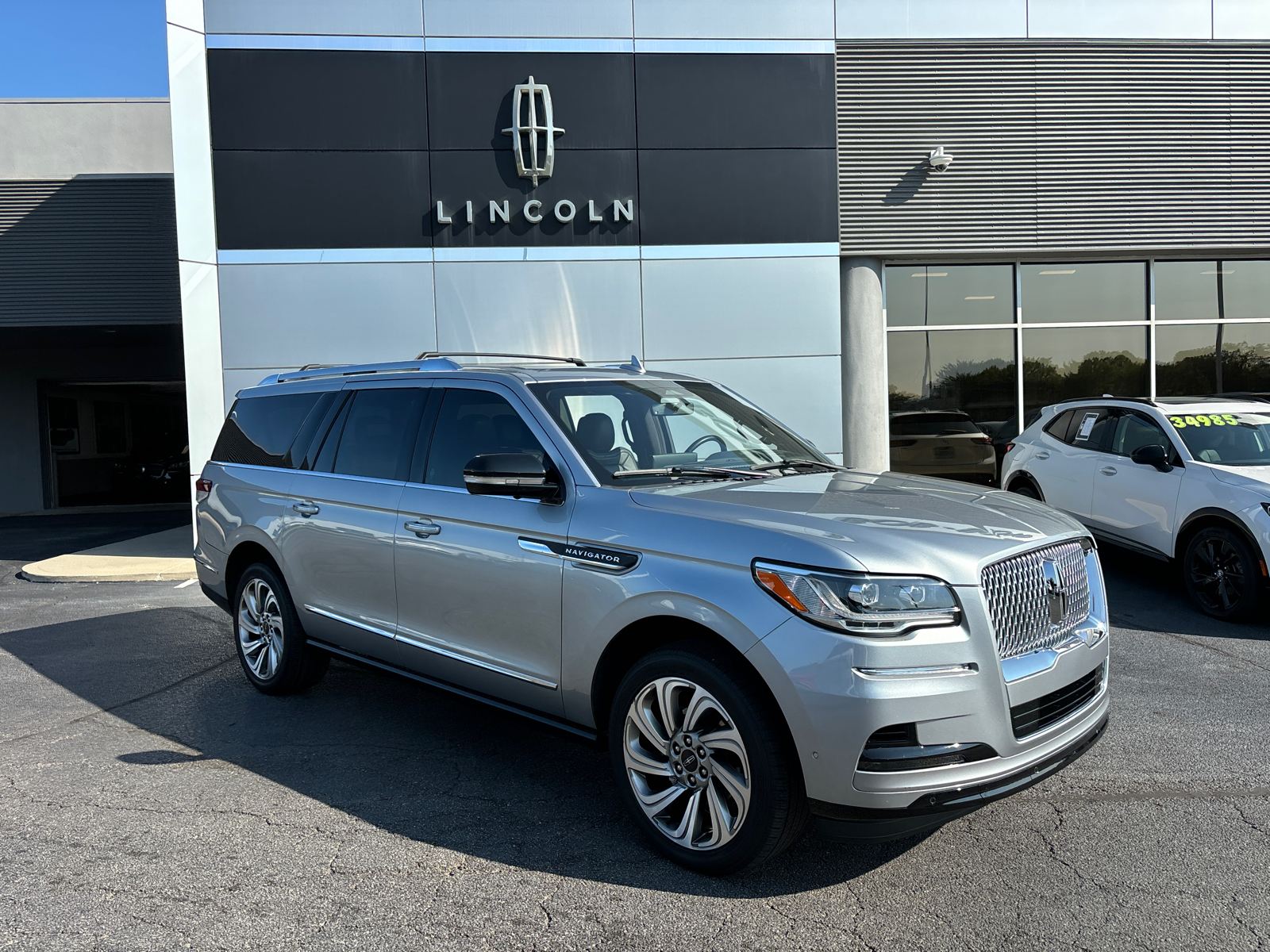 2022 Lincoln Navigator L Reserve 1