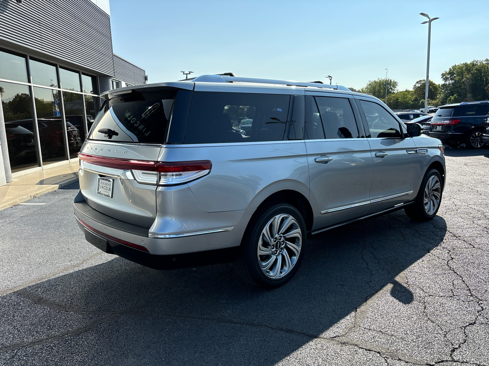 2022 Lincoln Navigator L Reserve 7