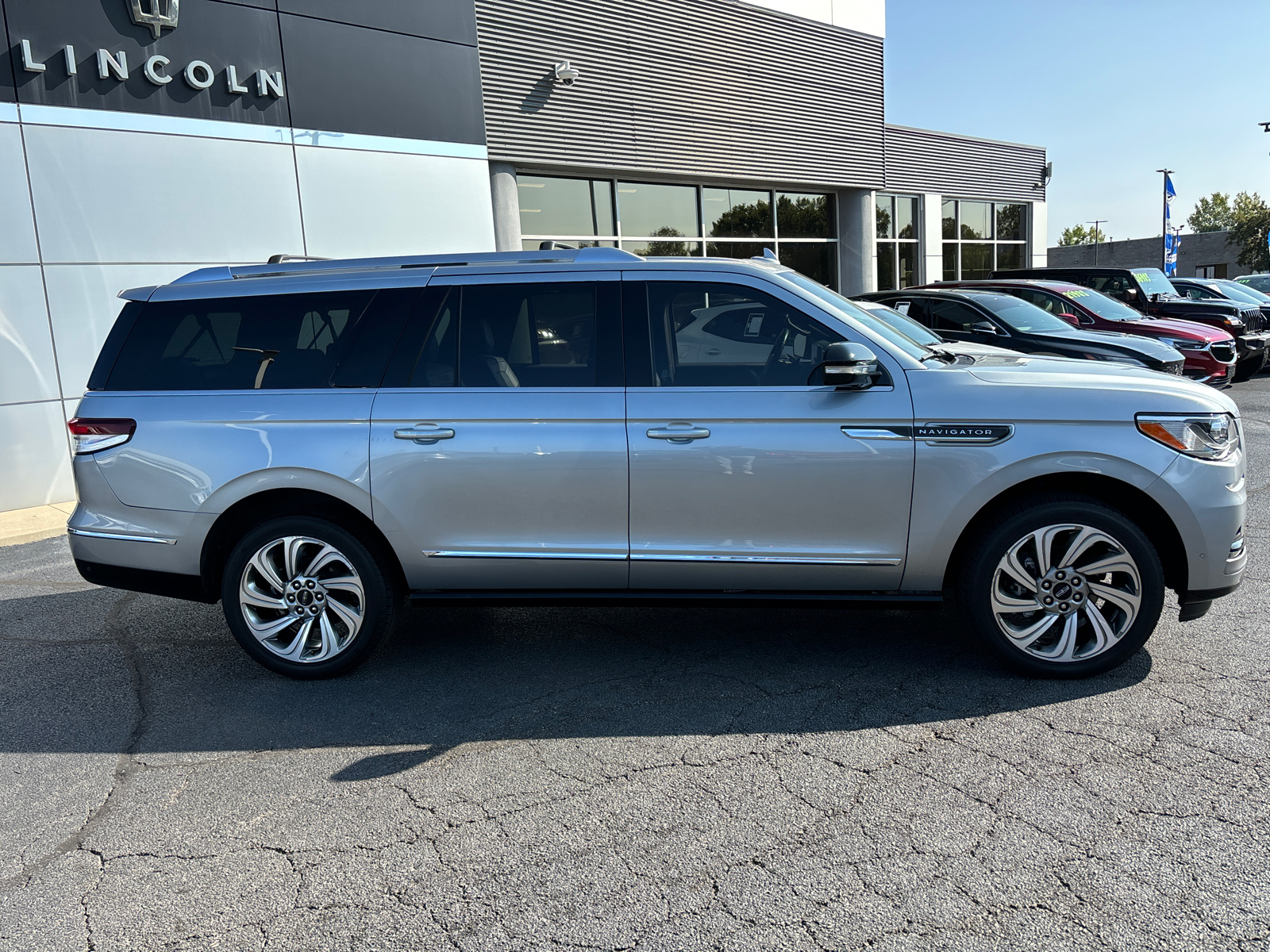 2022 Lincoln Navigator L Reserve 8