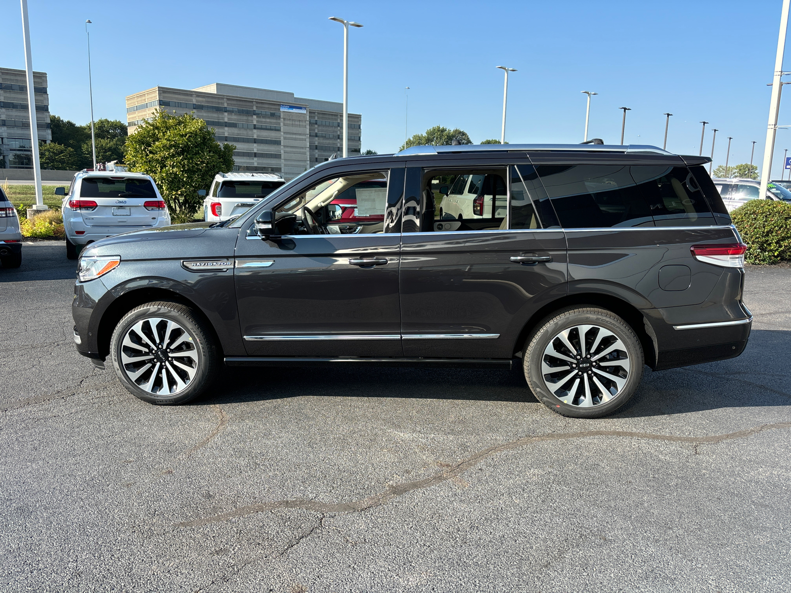 2024 Lincoln Navigator Reserve 4