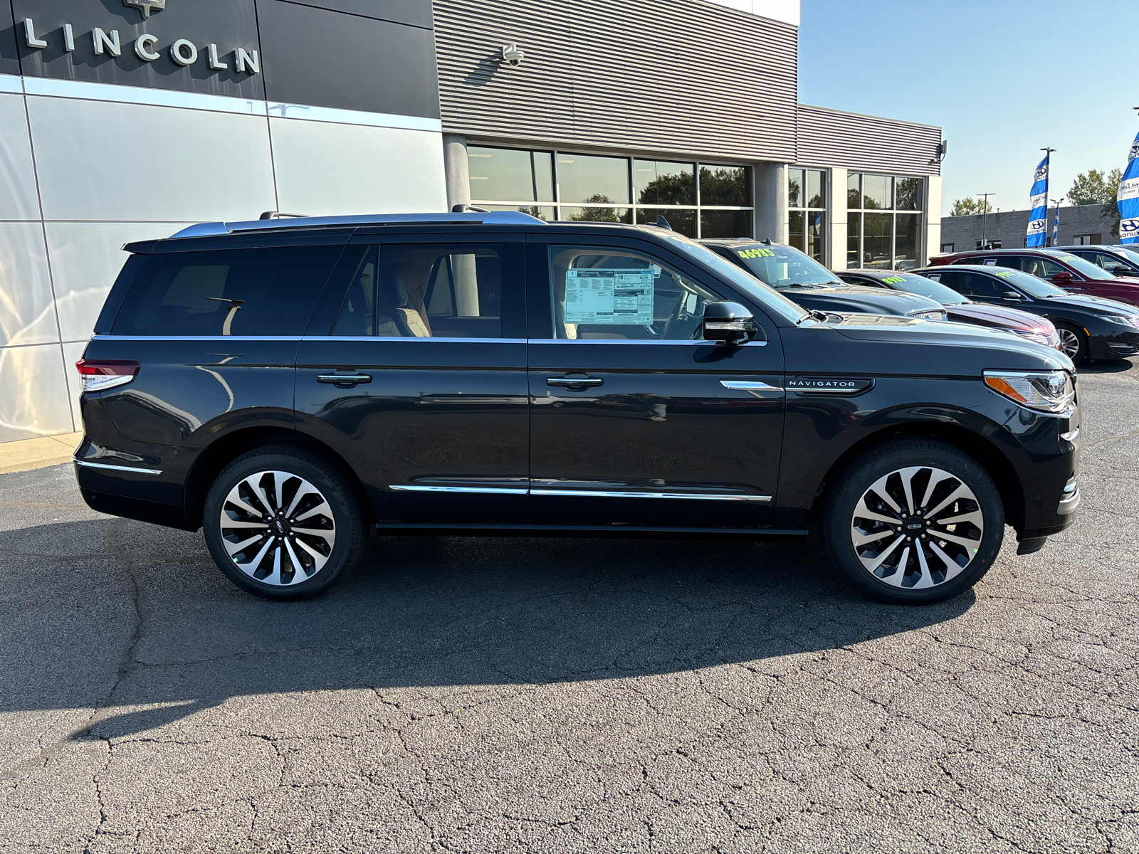 2024 Lincoln Navigator Reserve 8