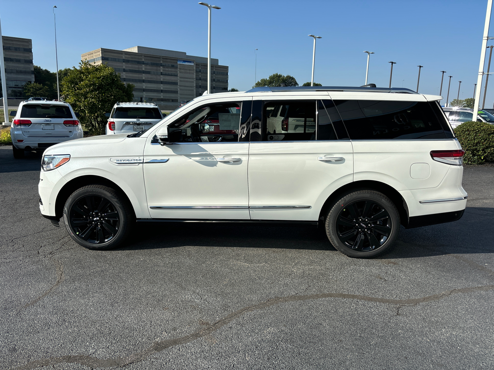 2024 Lincoln Navigator Reserve 4