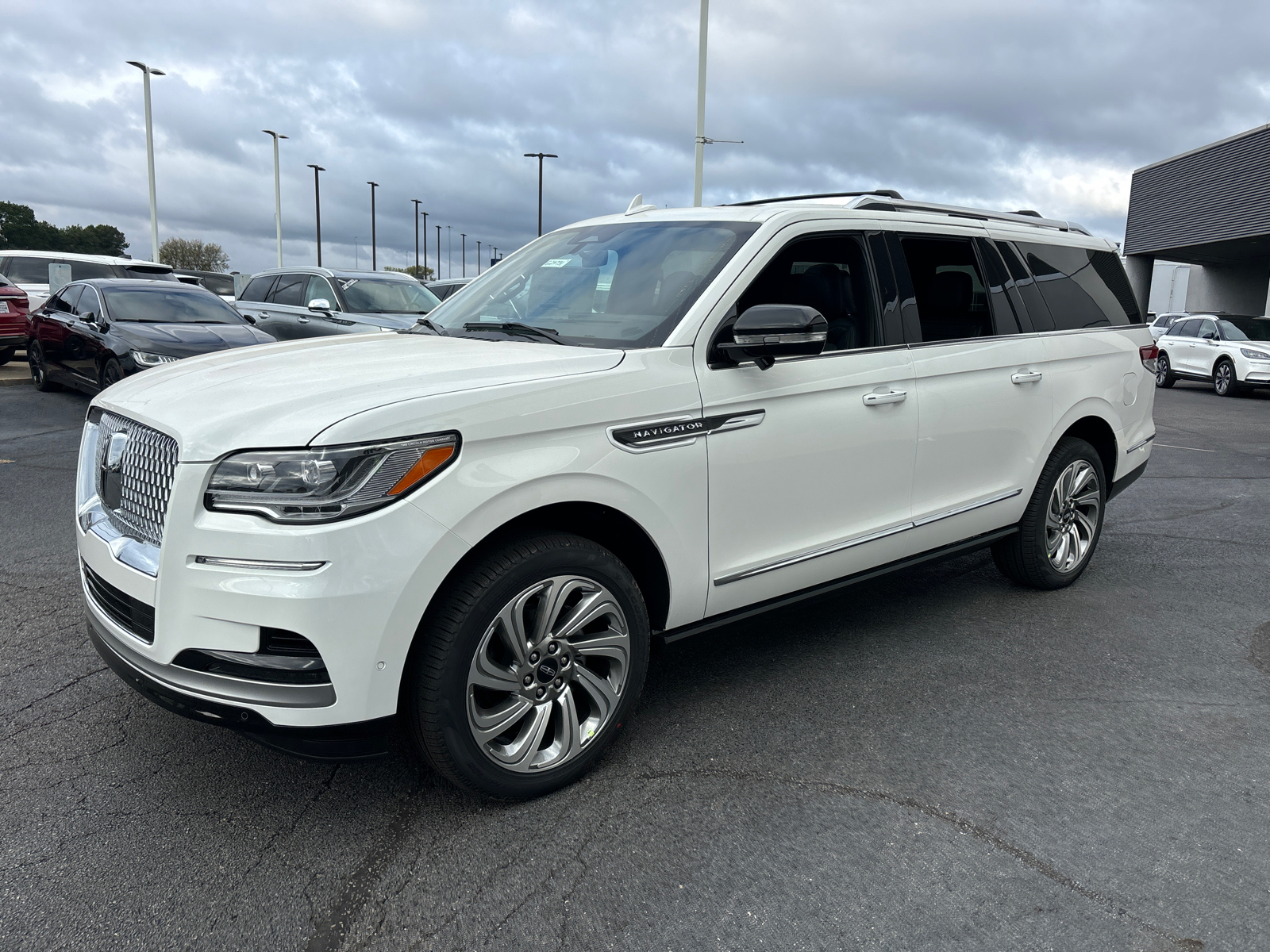 2024 Lincoln Navigator L Reserve 3