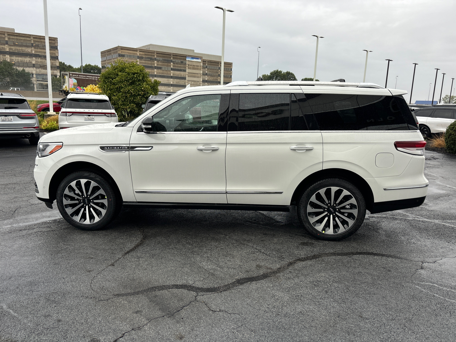 2024 Lincoln Navigator Reserve 4