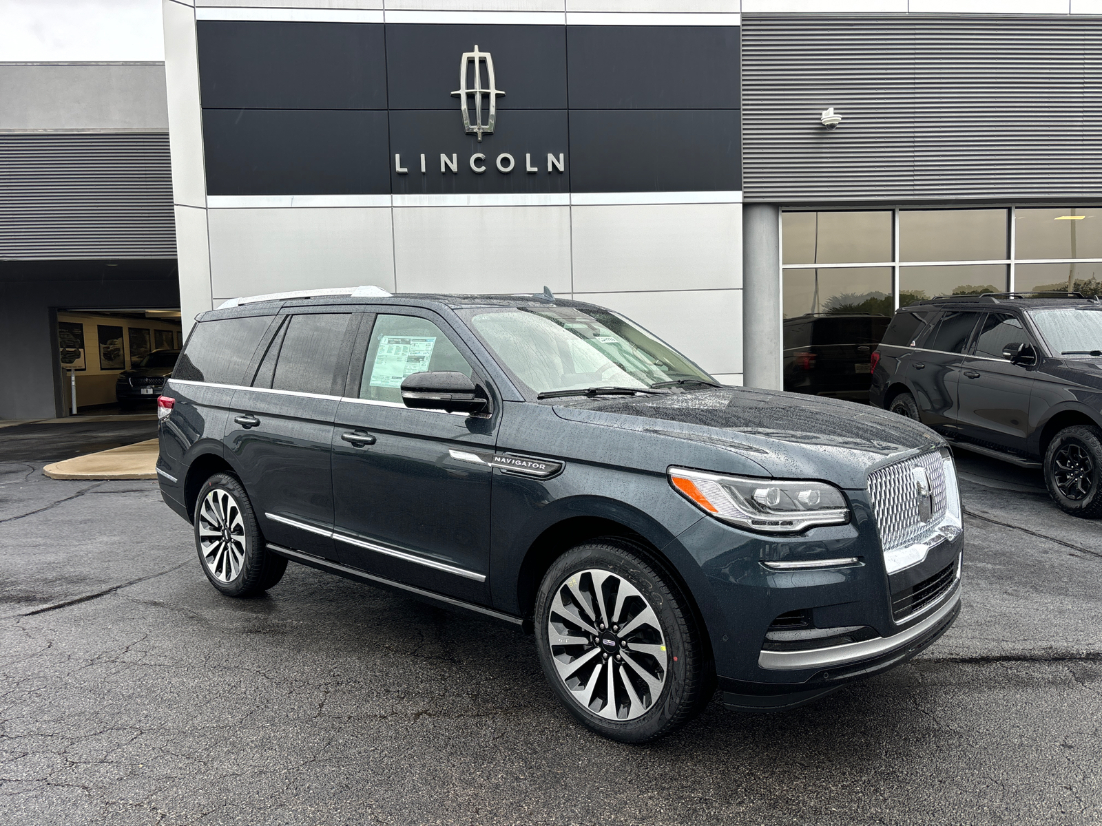 2024 Lincoln Navigator Reserve 1