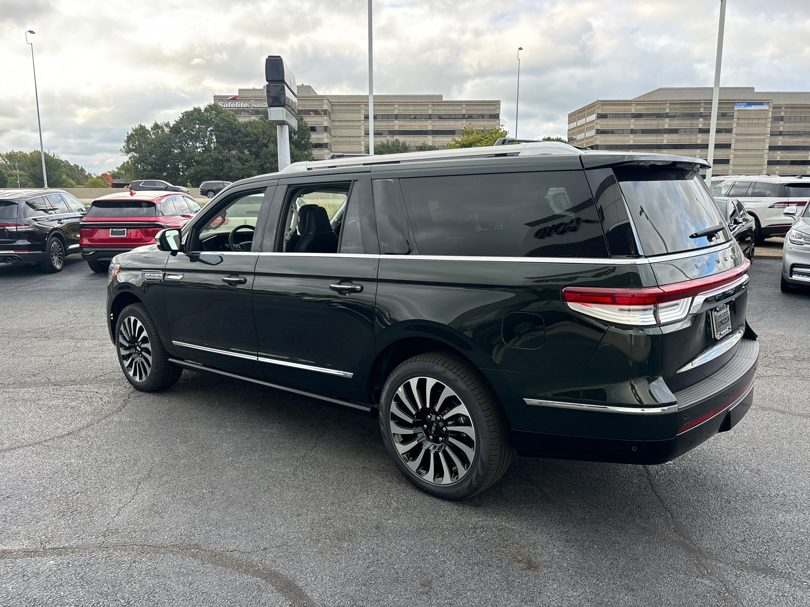 2024 Lincoln Navigator L Black Label 5