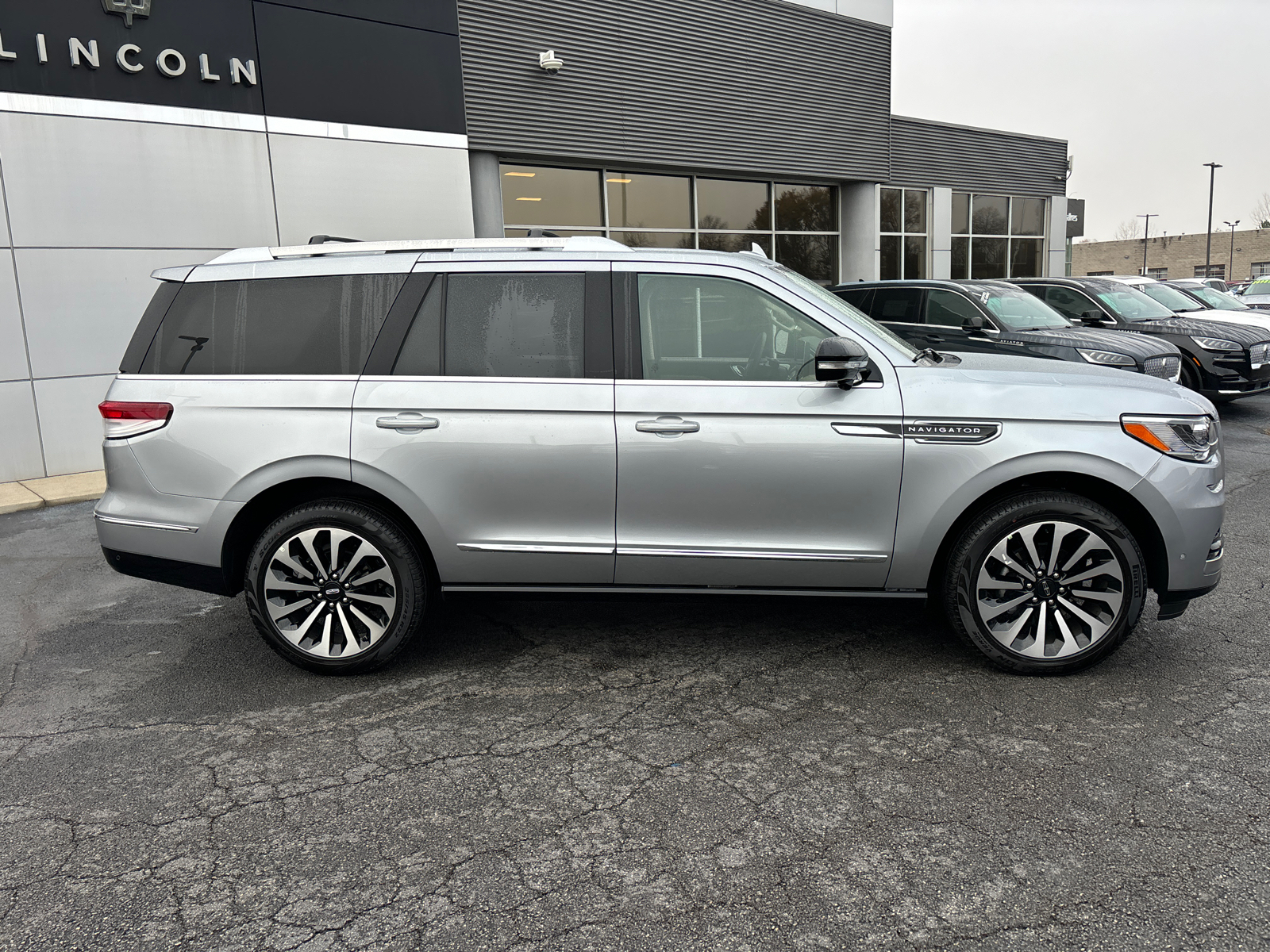 2024 Lincoln Navigator Reserve 8