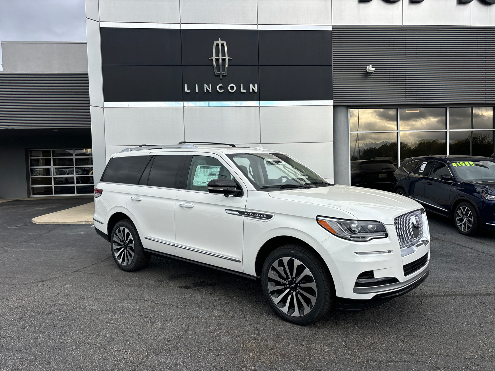 2024 Lincoln Navigator Reserve 1