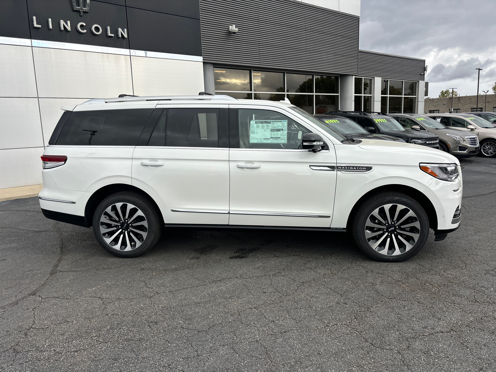 2024 Lincoln Navigator Reserve 8