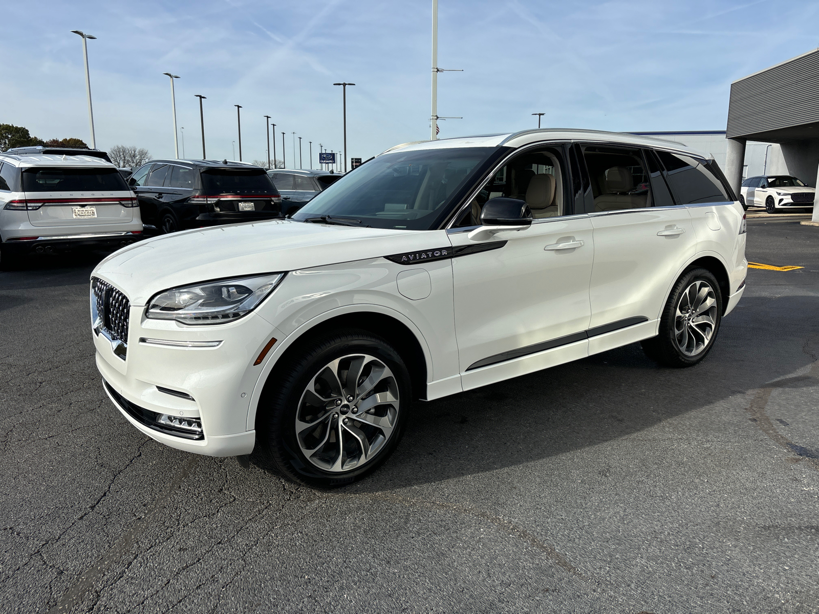 2023 Lincoln Aviator Grand Touring 3