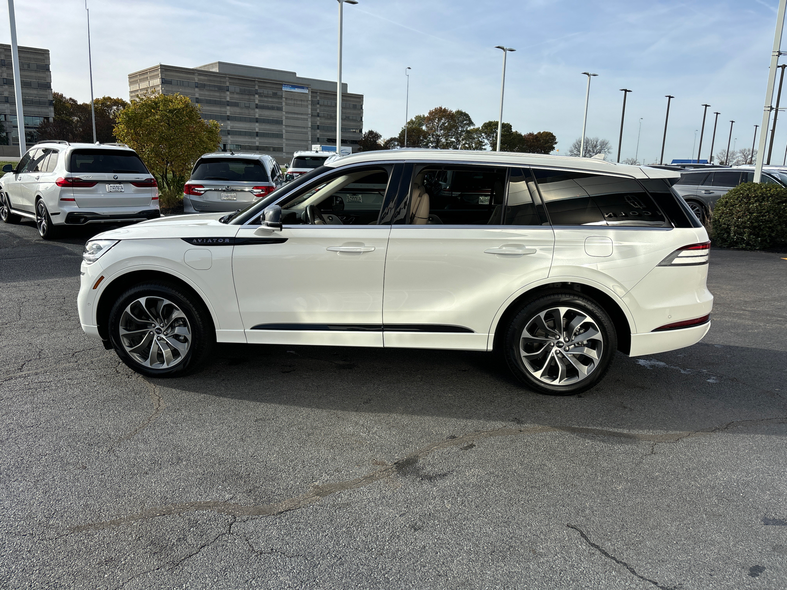 2023 Lincoln Aviator Grand Touring 4