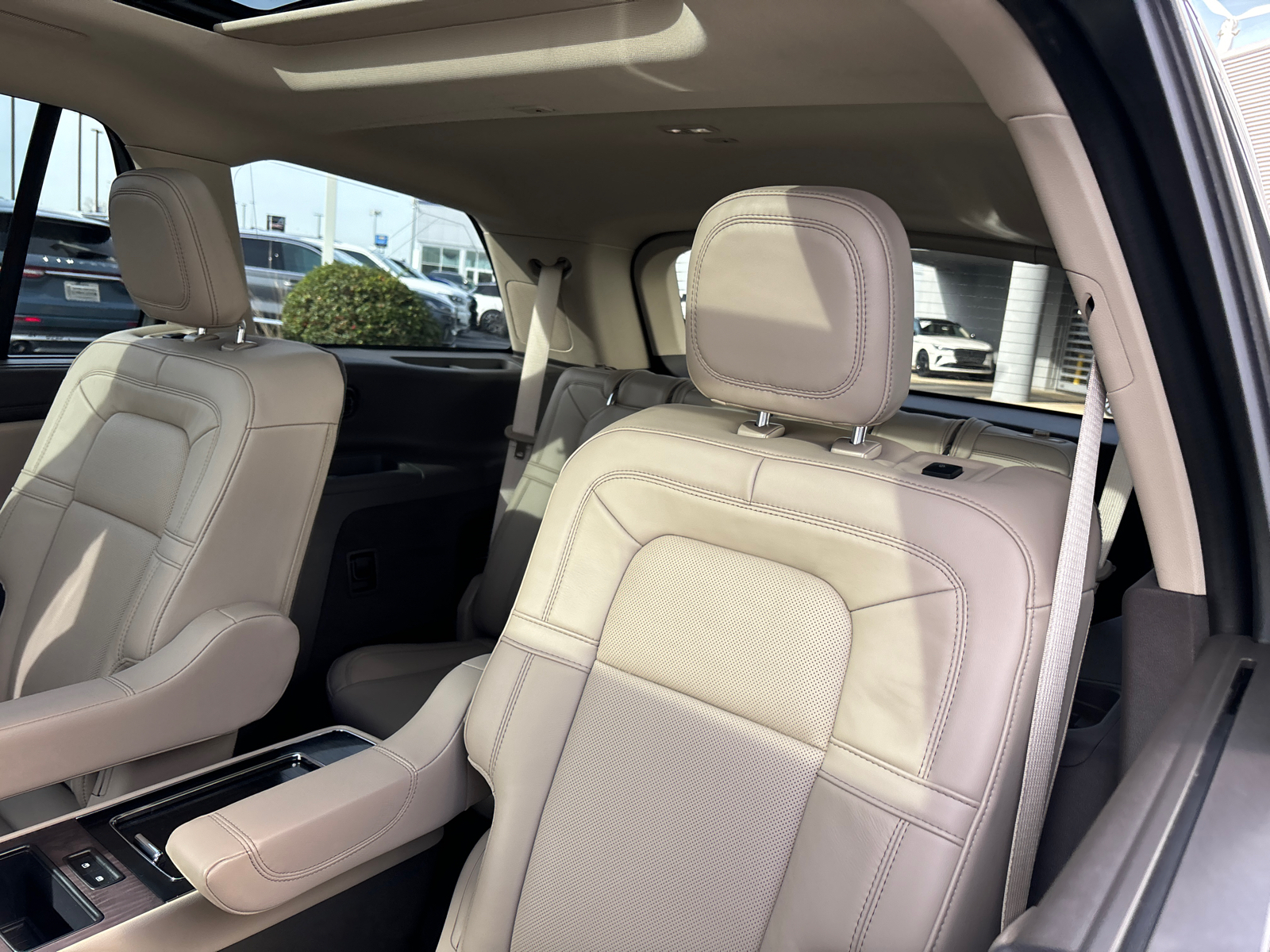 2023 Lincoln Aviator Grand Touring 28