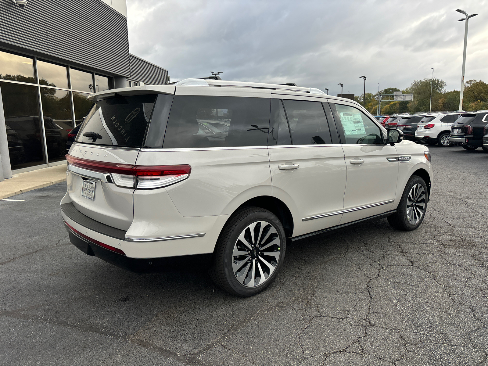 2024 Lincoln Navigator Reserve 7