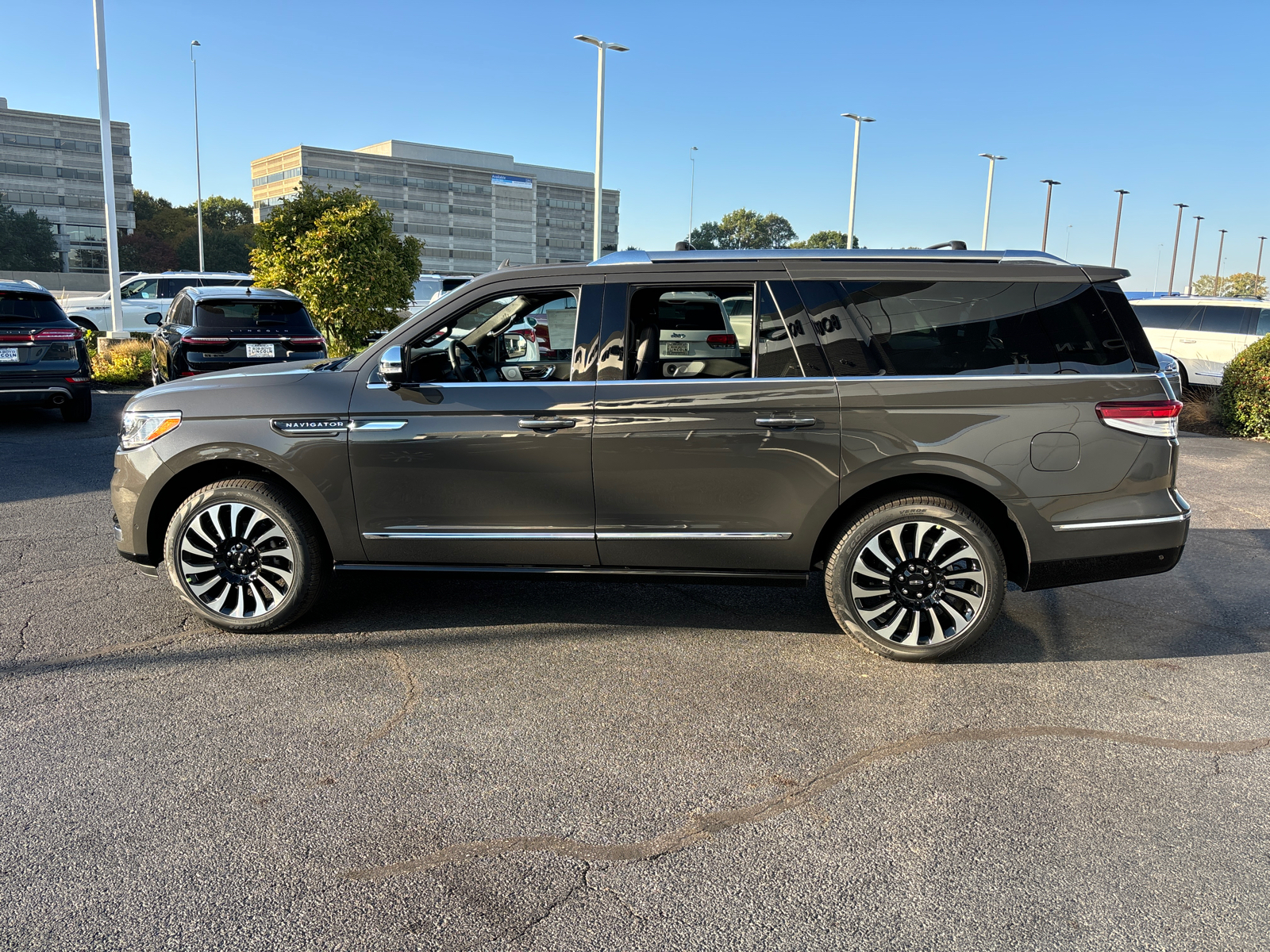 2024 Lincoln Navigator L Black Label 4