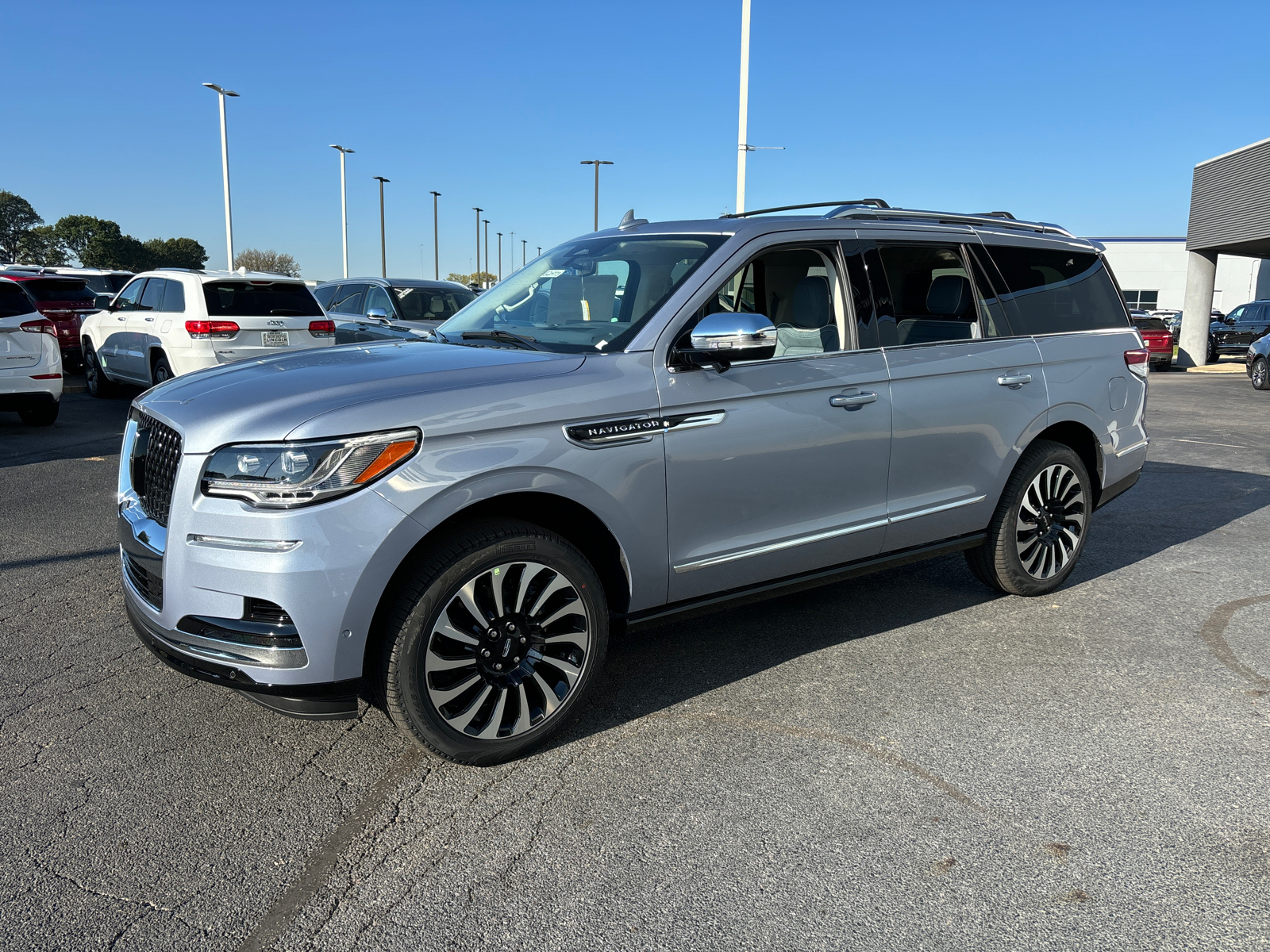 2024 Lincoln Navigator Black Label 3