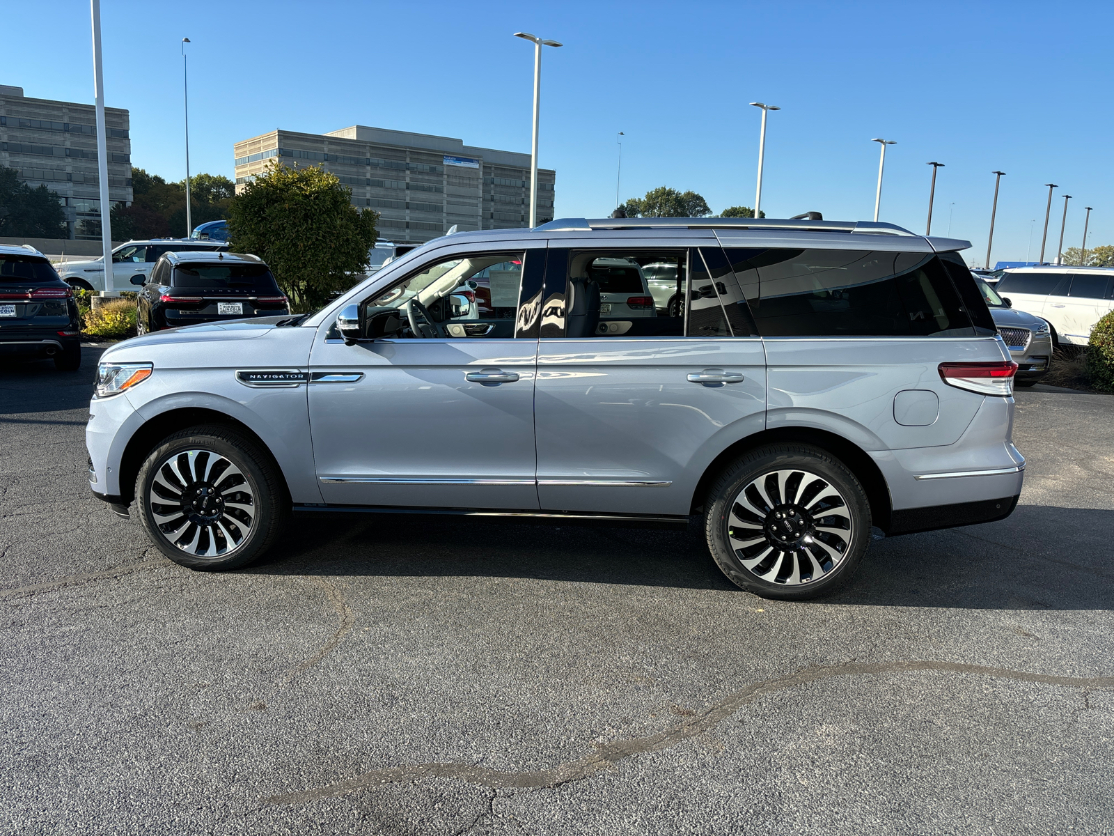 2024 Lincoln Navigator Black Label 4