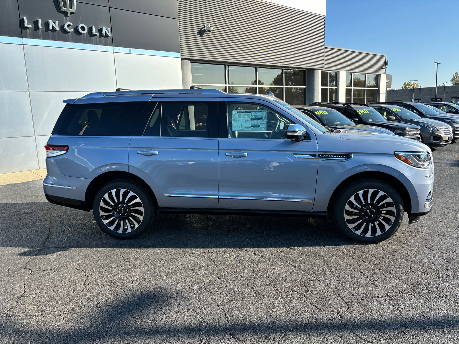 2024 Lincoln Navigator Black Label 8