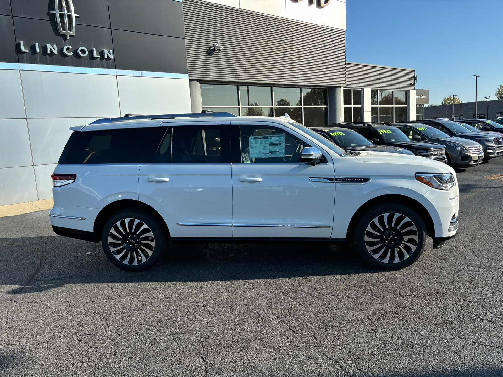 2024 Lincoln Navigator Black Label 8