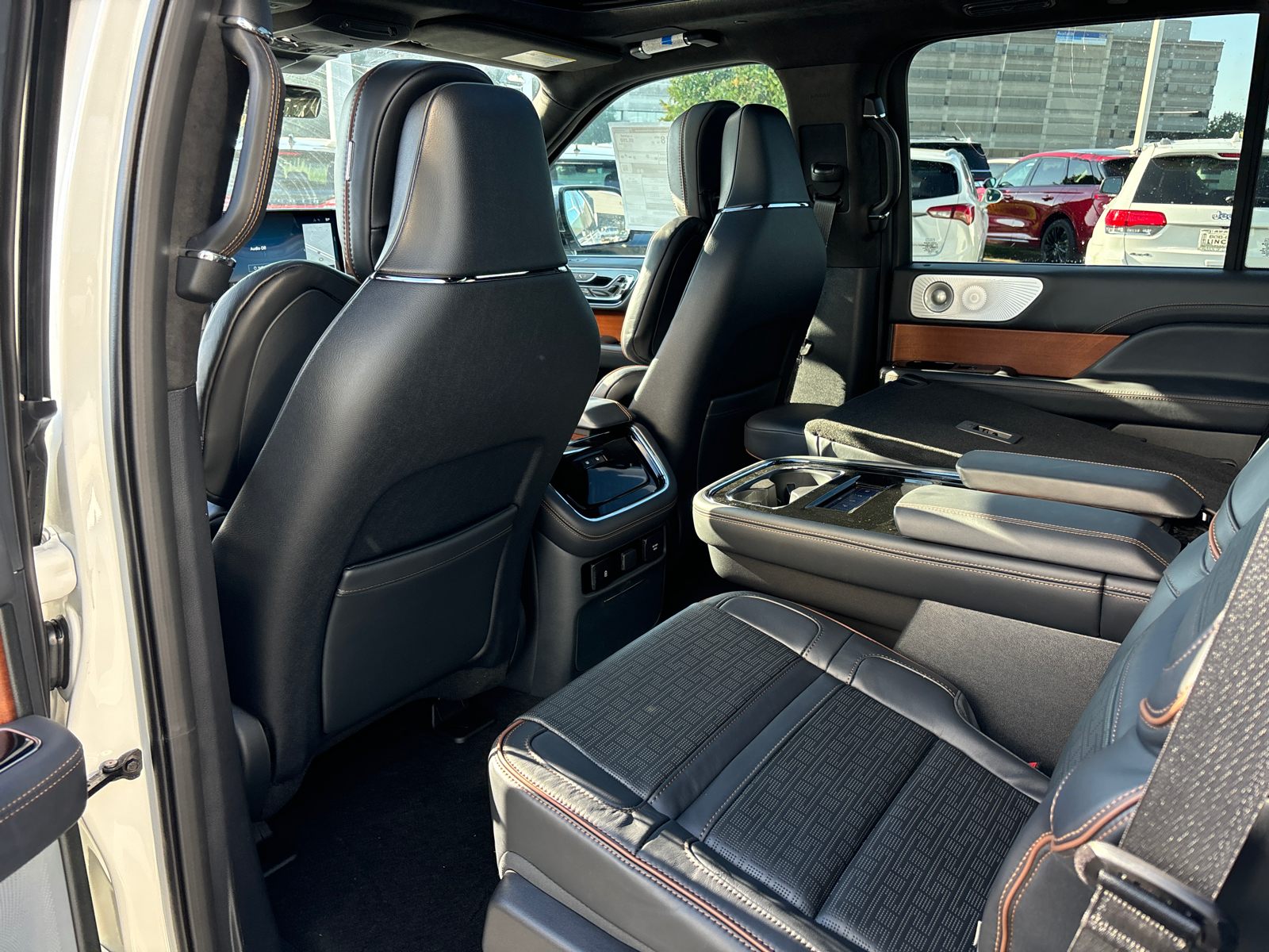 2024 Lincoln Navigator Black Label 28