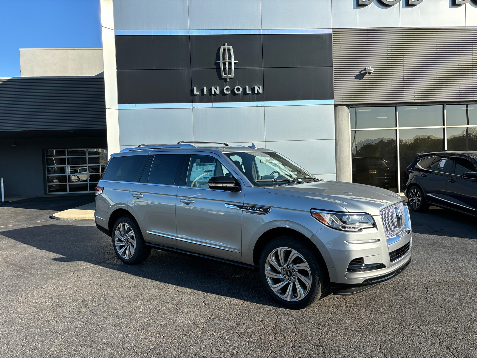 2024 Lincoln Navigator Premiere 1