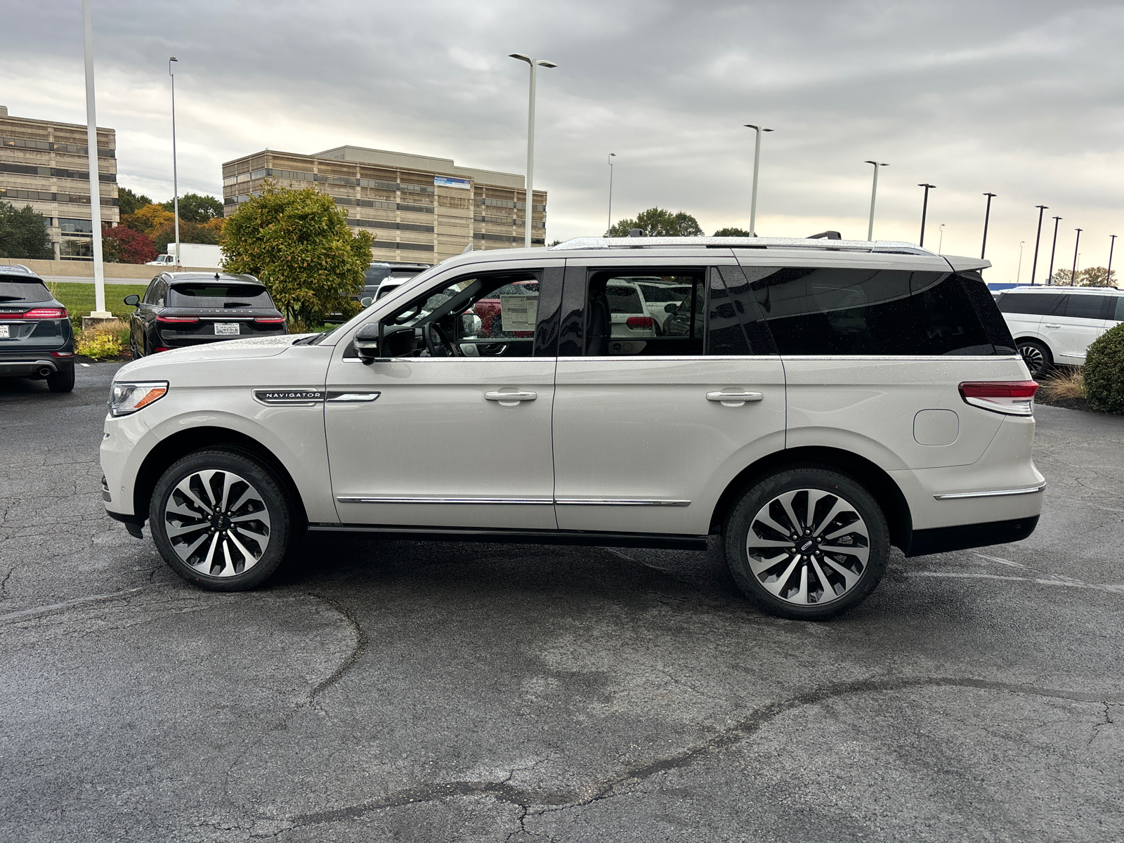 2024 Lincoln Navigator Reserve 4